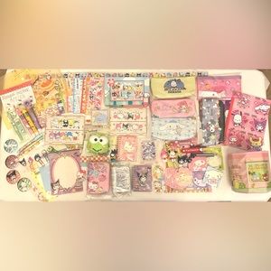 (SOLD ELSEWHERE) Mixed Sanrio Character Bundle!